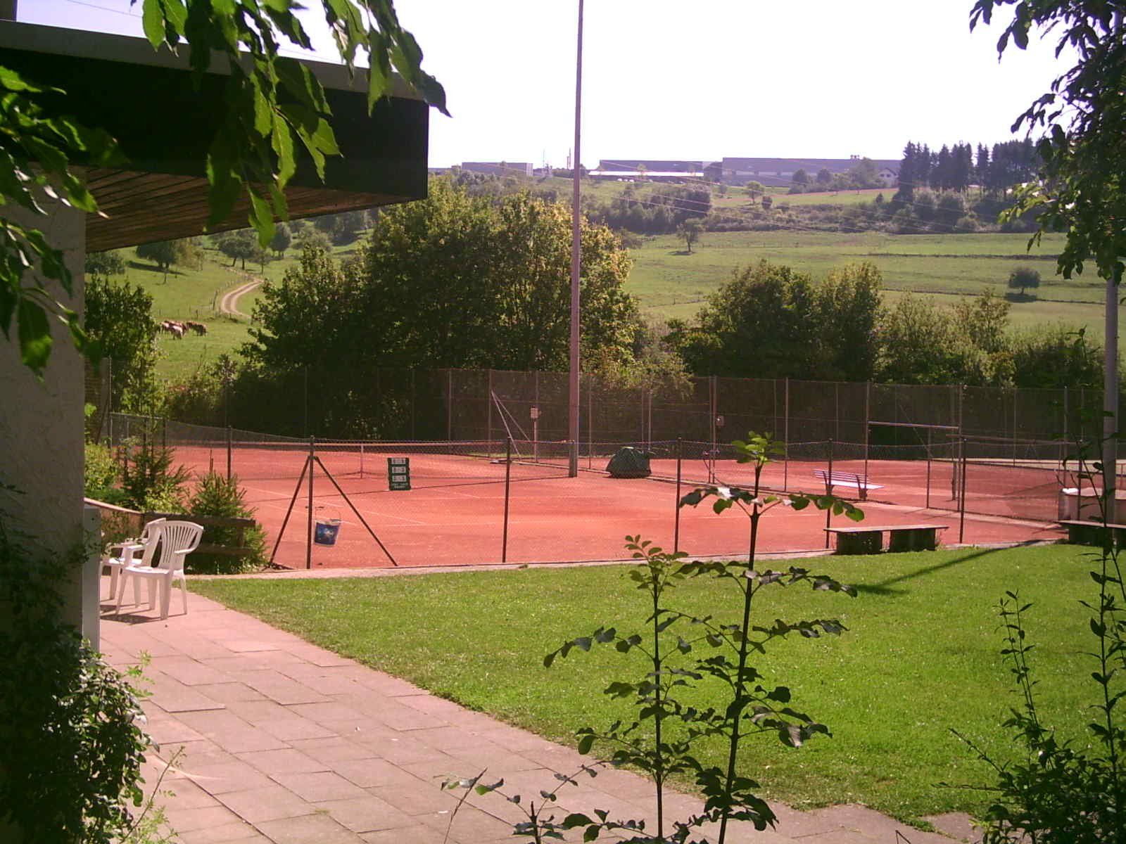  Tennisplätze in Schopfloch - das Bild wird mit einem Klick vergrößert 